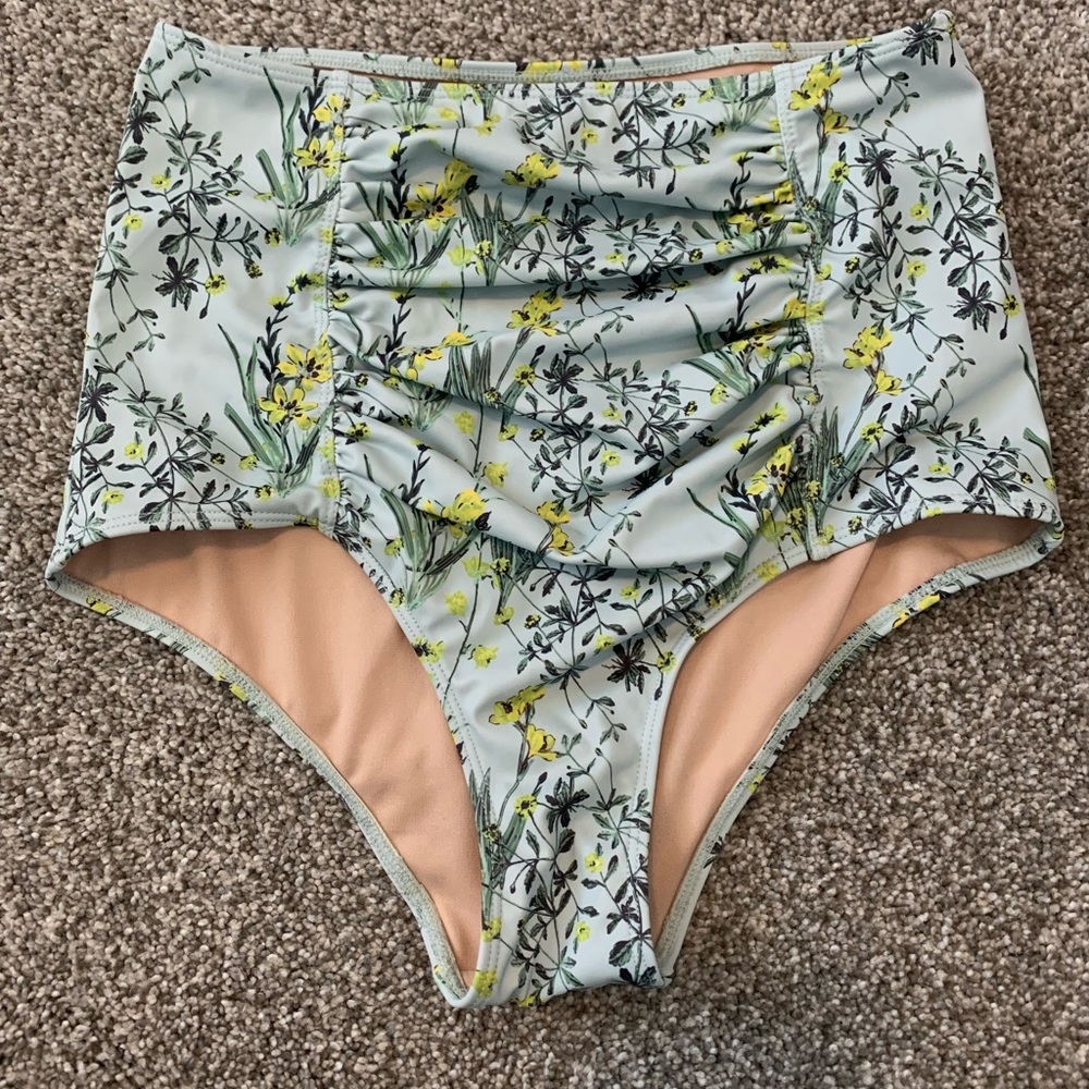 Kortni jeane high waisted bottoms